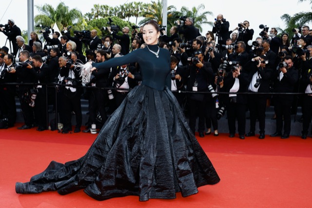 2023-05-16t165013z_1248536867_up1ej5g1arnp5_rtrmadp_3_filmfestival-cannes-opening-red-carpet-taille640_646490451e980.jpg