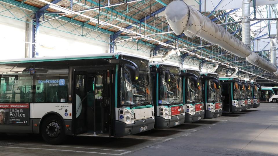 Coronavirus : la RATP condamnée à remettre des plexiglas de protection dans  ses bus | CNEWS