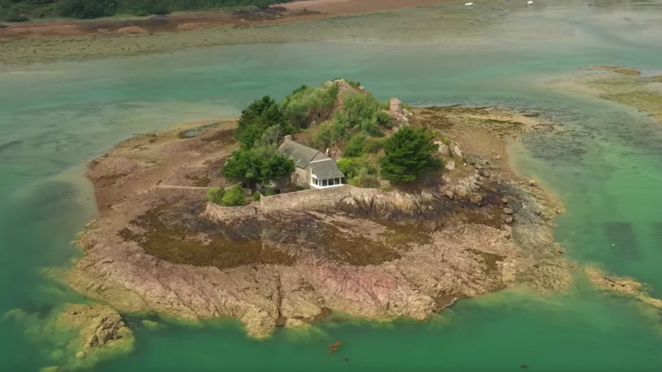 Bretagne : une sublime île privée en vente pour 1,68 million d’euros