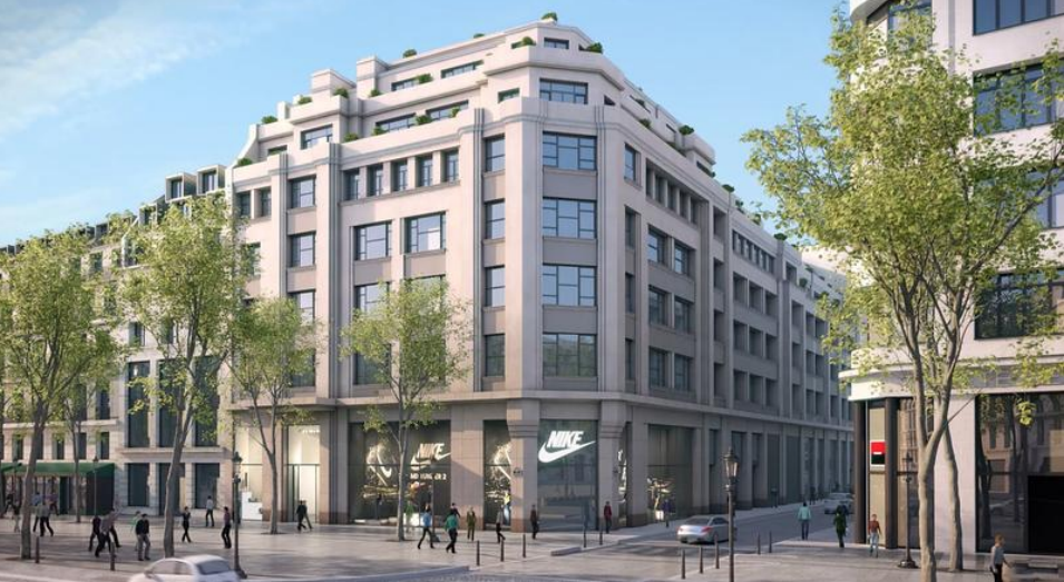 L'équipementier Nike s'installe dans l'immeuble le plus cher des Champs Elysées | CNEWS
