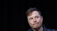 Elon Musk n'apprécie pas que son usine soit condamnée à rester fermée le temps du confinement 