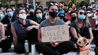Des manifestants contre les violences policières, le 15 juin dernier à New York.
