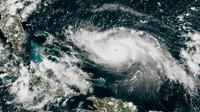 Image satellite de l'ouragan Dorian près des Bahamas, par un satellite météorologique américain, le 30 août 2019 [HO / NOAA/RAMMB/AFP]