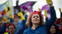 Des femmes manifestent contre la réforme des retraites le 7 mars 2020 à Nantes, la veille de la journée internationale des droits des femmes [Loic VENANCE / AFP]