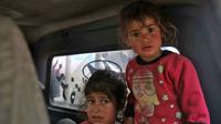 Des enfants qui ont fui leur domicile après des bombardements présumés du régime de Damas contre les provinces de Hama et Idleb, le 1er mai 2019 en Syrie [Aaref WATAD / AFP]