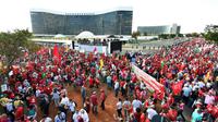 Les soutiens de l'ancien président Luiz Inacio Lula da Silva sont rassemblés devant la Cour électorale suprême à Brasilia le 15 août 2018 [EVARISTO SA / AFP]