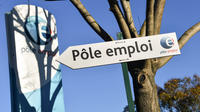 Le nombre de chômeurs a légèrement diminué au deuxième trimestre en France.