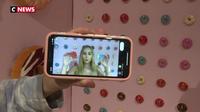 La génération selfie trouve son bonheur dans une expo à Londres