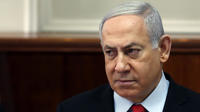 Le Premier ministre israélien Benyamin Netanyahou a été inculpé pour corruption, fraude et abus de confiance par le procureur général d'Israël Avichai Mandelblit. 