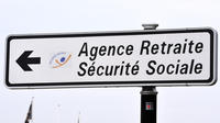 L'âge légal de départ à la retraite «reste fixé à 62 ans» dans le cadre du système «universel» voulu par Emmanuel Macron, a déclaré Jean-Paul Delevoye.