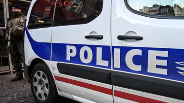 Une voiture de police a été incendiée à Mulhouse. 