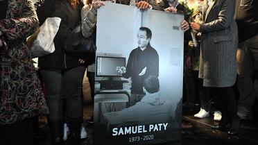 Deux collégiens ayant aidé l’assaillant à identifier Samuel Paty ont été déférés devant la justice.