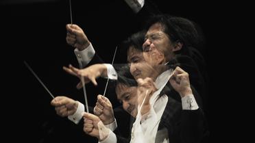 Le chef japonais Yuki Kakiuchi dirige l'orchestre philharmonique de Bruxelles, le 24 septembre 2011 à Besançon [Jeff Pachoud / AFP/Archives]