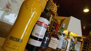 Vue de différents alcools distribués par la société Pernod Ricard [Mychele Daniau / AFP/Archives]