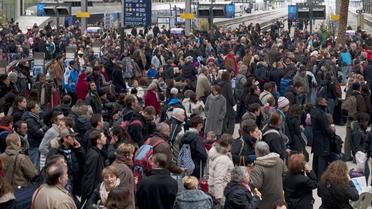 Une foule de passagers dans le hall de la gare de Lyon, en 2011 [Fred Dufour / AFP/Archives]