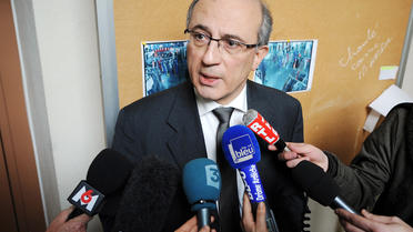 Le Procureur de la République de Valence, Antoine Paganelli, le 8 janvier 2011 lors d'une conférence de presse [Philippe Desmazes / AFP/Archives]