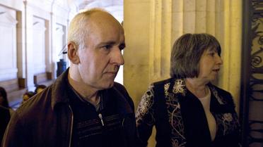 Dany Leprince et son épouse Béatrice à leur arrivée le 6 avril 2011 au palais de justice de Paris [Miguel Medina / AFP/Archives]
