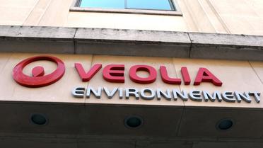 Le logo de Veolia Environnement devant le siège du groupe à Paris [Eric Piermont / AFP/Archives]