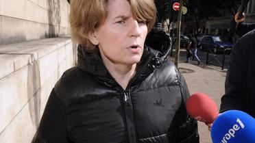 L'ex-comptable des Bettencourt Claire Thibout quitte le palais de justice de Bordeaux, le 8 juin 2012 [Jean-Pierre Muller / AFP/Archives]