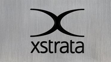 Logo du géant suisse des matières premières Xstrata [Fabrice Coffrini / AFP/Archives]