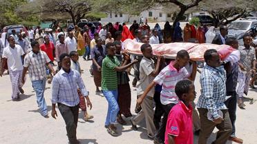 Obsèques le 21 septembre 2012 du journaliste somalien Abdisatar Dahir tué à Mogadiscio [Mohamed Abdiwahab / AFP/Archives]