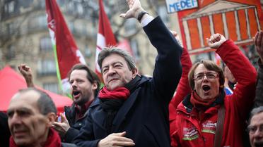 Le co-président du Parti de gauche Jean-Luc Mélenchon manifeste le 5 mars 2013 à Paris contre l'accord sur l'emploi [Thomas Samson / AFP]