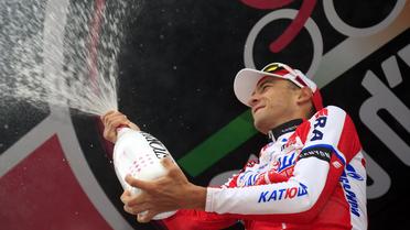 Le Russe Maxim Belkov célèbre sa vicxtoire lors de la 9e étape du Tour d'Italie, le 12 mai 2013 [Luk Benies / AFP]