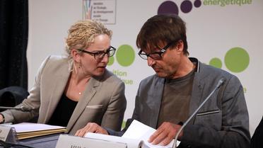 Delphine Batho et Nicolas Hulot, le 23 mai 2013, à Paris à l'ouverture du Débat sur la transition énergétique [Pierre Verdy / AFP]