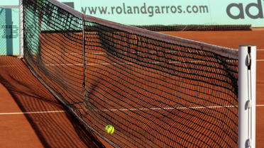 Sortie d'usine] Balles neuves à Roland-Garros. Mais comment sont fabriquées  les balles de tennis?