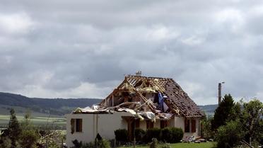 L'une des deux maisons de la commune de Montliot-et-Courcelles touchées par la tornade qui a frappé la Côte-d'Or.