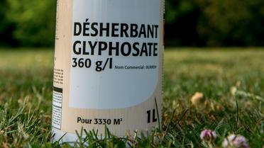 Une bouteille de Glyphosate [PHILIPPE HUGUEN / AFP/Archives]
