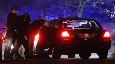 Des policiers19 avril 2013  sur le campus de l'université de Boston [Mario Tama / AFP/Getty Images]