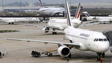 Des avions de la compagnie Air France sur le tarmac de l'aéroport d'Orly