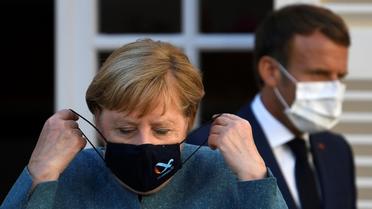 Emmanuel Macron et Angela Merkel le 20 août 2020 à Fort de Bregancon [CHRISTOPHE SIMON / POOL/AFP]