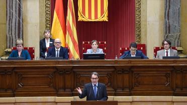 Le président indépendantiste catalan Artur Mas, lors d'une session au Parlement à Barcelone, le 9 novembre 2015 [Lluis Gene / AFP]