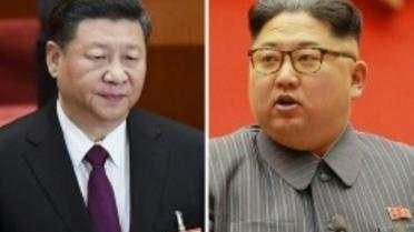 Le président chinois Xi Jinping, à Pékin, le 20 mars 2018 et, le dirigeant nord-coréen Kim Jong Un, à Pyeongchang, le 23 décembre 2017.  [ / AFP]