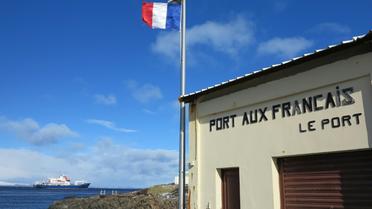Photo prise le 7 septembre 2012 montrant une partie de la station technique et scientifique Port aux Francais sur les îles Kerguelen [Sophie Lautier / AFP/Archives]