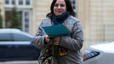 La ministre du Logement Emmanuelle Cosse (EELV) arrive à l'Hôtel Matignon à Paris, le 18 février 2016 [KENZO TRIBOUILLARD / AFP/Archives]
