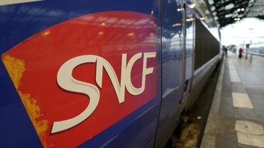 Le logo de la SNCF le 15 février 2018 à Paris, quelques jours avant l'annonce du calendrier et des grands axes de sa réforme  [Ludovic MARIN / AFP/Archives]
