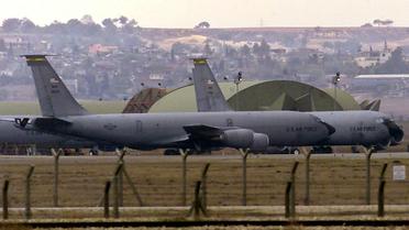 Des avions de l'Armée de l'air américaine sur la base aérienne d'Incirlik en Turquie [TARIK TINAZAY / AFP/Archives]