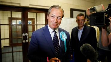 Nigel Farage parle à la presse après l'annonce des résultats des élections européennes à Southampton, dans le sud de l'Angleterre, le 26 mai 2019 [Tolga AKMEN / AFP]
