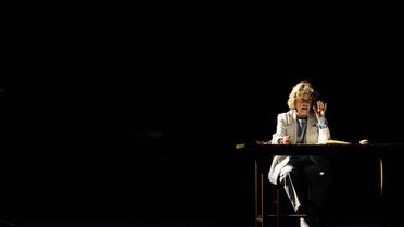 Jeanne Moreau, le 5 janvier 2010 sur la scène de l'Odéon, à Paris [Franck Fife / AFP/Archives]
