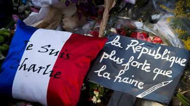 Hommage aux victimes de Charlie Hebdo le 7 février 2015 devant le siège de l'hebdomadaire satirique  [JOEL SAGET / AFP/Archives]