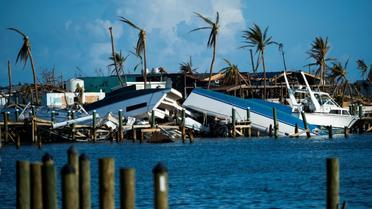 Des bâteaux soulevés par l'ouragan Dorian dans la baie de Treasure Cay sur l'île d'Abaco, aux Bahamas [Andrew CABALLERO-REYNOLDS / AFP/Archives]