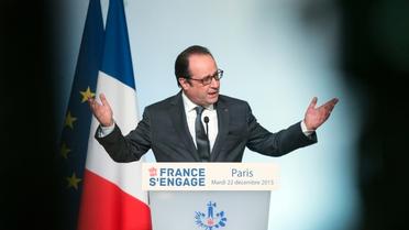 François Hollande à l'Elysée, à Paris, le 22 décembre 2015 [ETIENNE LAURENT / POOL/AFP/Archives]