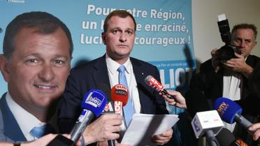 Le vice-président du FN, Louis Alliot le 6 décembre 2015 à Toulouse après l'annonce de son succès au premier tour des régionales dans la région Midi-Pyrénées/Languedoc Roussillon [ERIC CABANIS / AFP]