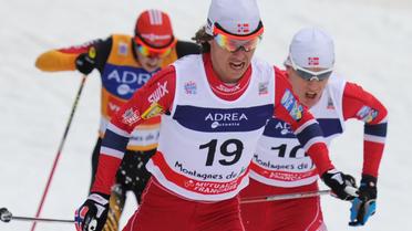 Le Norvégien Mikko Kosklien (c) pendant l'épreuve individuelle de l'étape de Coupe du monde de combiné nordique de Chaux-Neuve le 11 janvier 2014    [Sebastien Bozon / AFP]