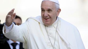 Le pape François à son arrivée place Saint Pierre le 9 septembre 2015 à Rome [FILIPPO MONTEFORTE / AFP/Archives]