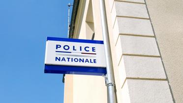 L'entrée du commissariat de Sarcelles [Jacques Demarthon / AFP/Archives]