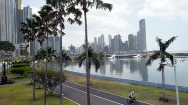 Des gratte-ciel du quartier d'affaires de Panama, le 4 avril 2016 [RODRIGO ARANGUA / AFP]